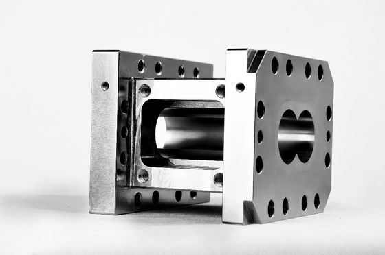 58 Double Screw Open Barrel , Twin Extruder Machine Parts High Hardness