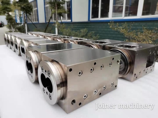 Plastic Machinery Parts SK300 Screw Barrels for Petrochemical Factory